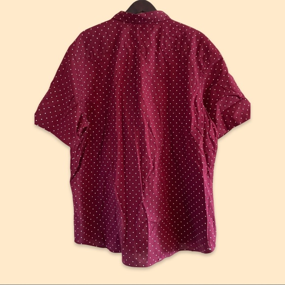 Old Navy Short Sleeve Shirt - Picture 3 of 6